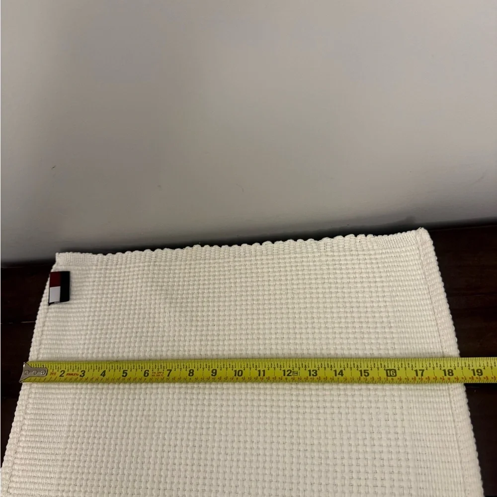 Tommy Hilfiger Waffle Weave Placemats Set of 6 Cream Cotton Textured Table Mats